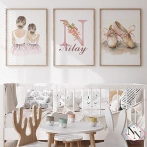 isme-özel-balerin-set-mockup-logo İsme Özel Anne- Kız Balerin Konseptli 3'lü Set - Doğal Ahşap Çerçeveli, Kız Bebek ve Çocuk Odası