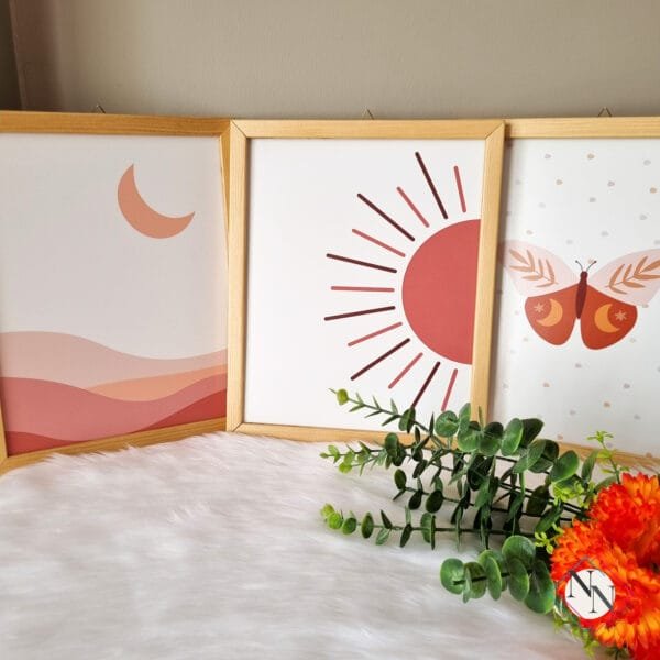 Nursery-Wall-Art-Boho-Sun-Moon-and-Butterfly Boho Temalı 3'lü Set - Güneş, Çöl, Kelebek - Doğal Ahşap Çerçeveli, Bebek ve Çocuk Odası Tablo Seti